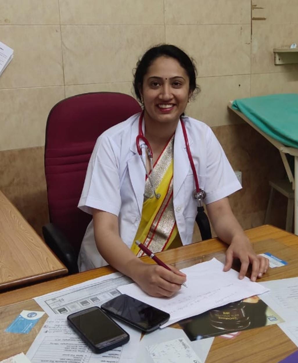 Picture of DR. AMRITA MAKHIJA